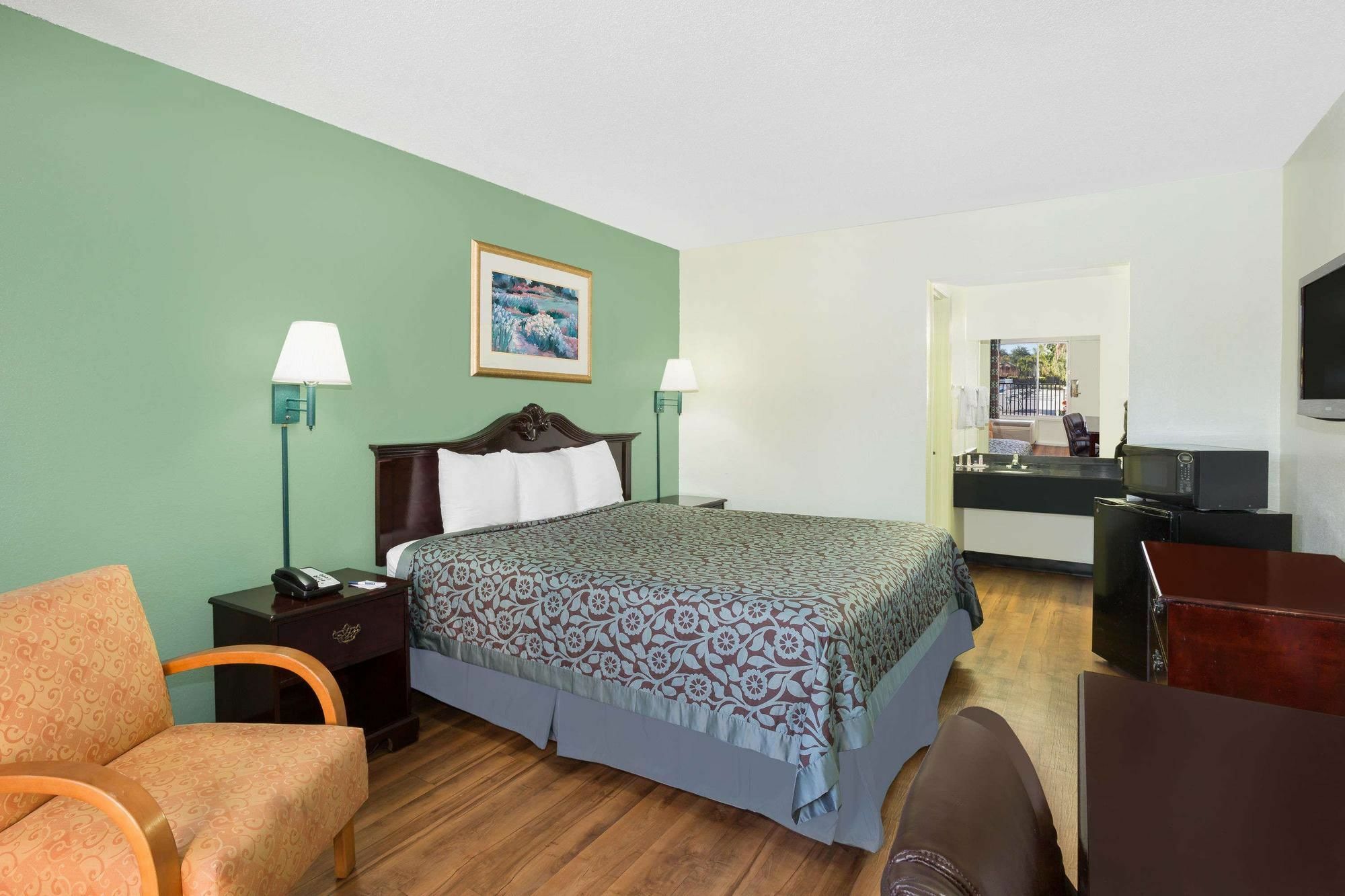 Travelodge By Wyndham Fort Myers North North Fort Myers Kültér fotó